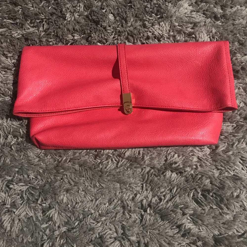 Express Clutch